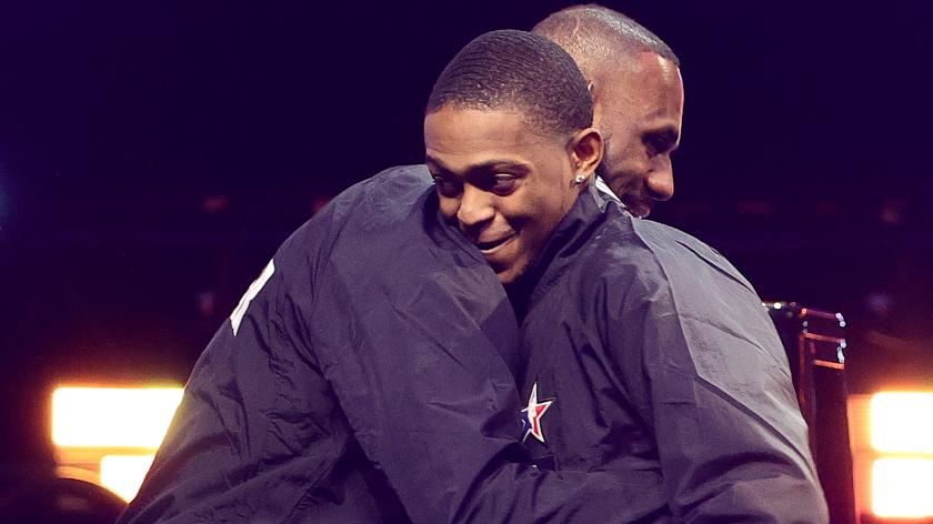 福克斯末节12分胜快船,nba关键先生福克斯