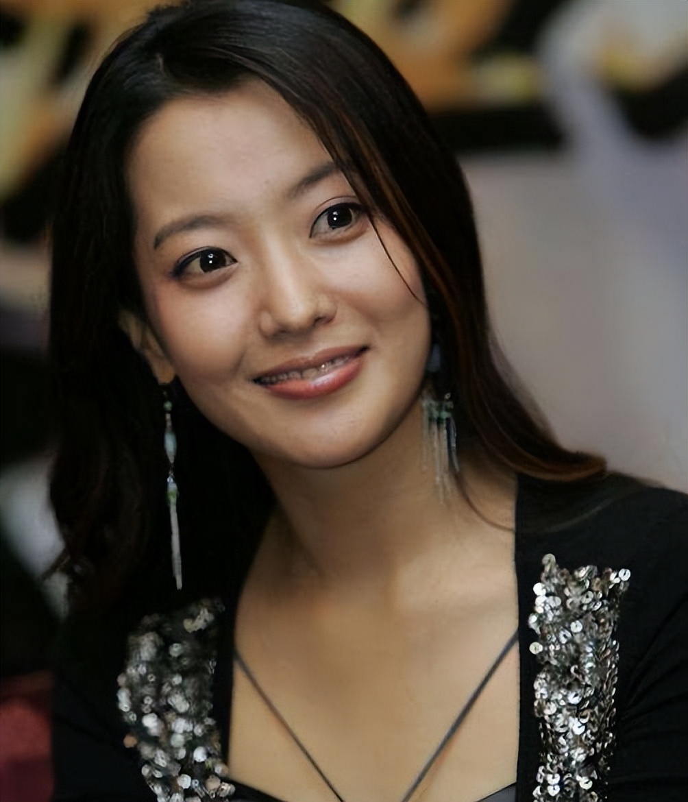 给十国“第一美女”排名，印度反差最大，非洲美女颠覆刻板认知