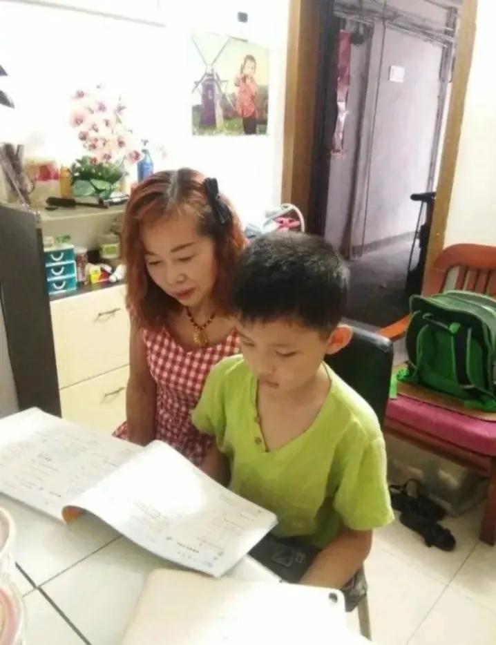 不是一家胜似一家，赵月兰，你都把我们感动哭了