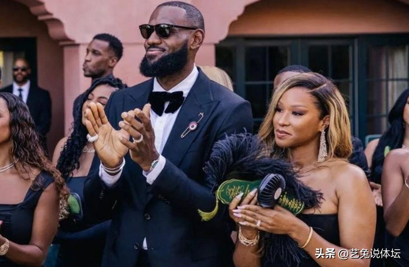 球星梅西的年收入多少,2020年足坛十大收入最高的球员