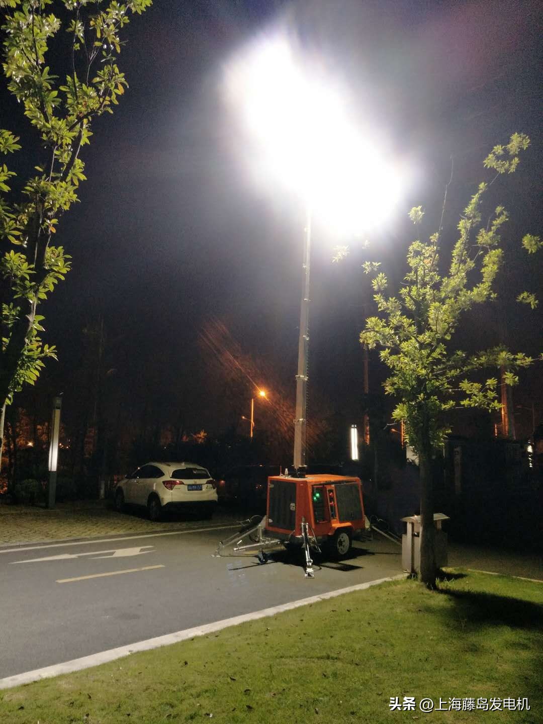 移动液压灯塔功效,移动液压升降灯塔