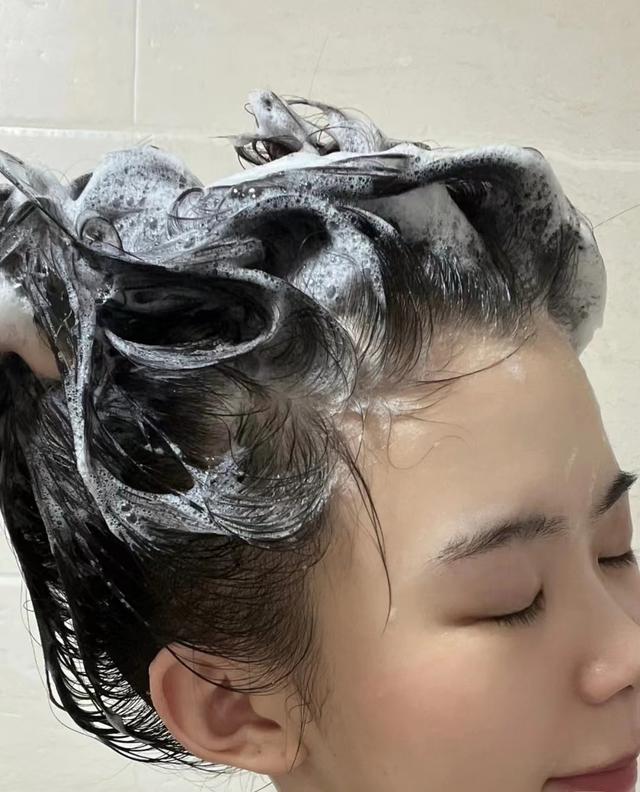 洗发水白榜,多芬白金洗发水硅油