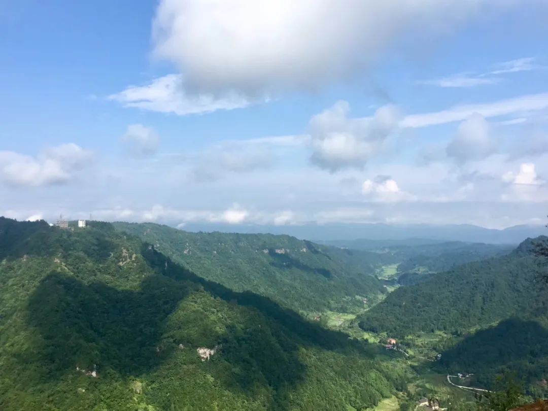 利川黄水镇,石柱黄水是个避暑的好地方