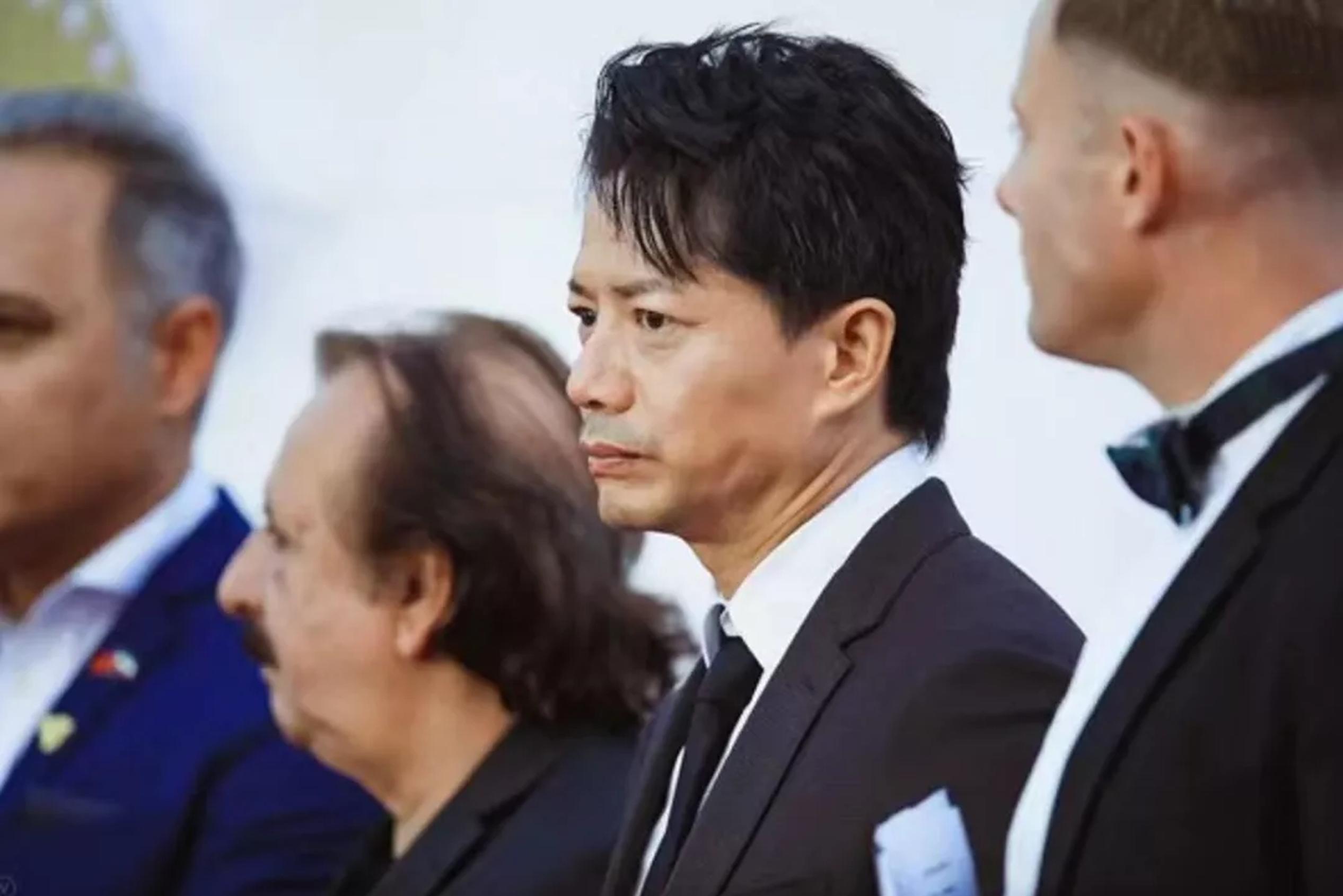 姜文评价张颂文视频,姜文张颂文