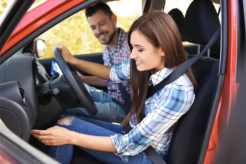 没考驾照的有福了的新闻,考驾照新规不用去驾校了吗