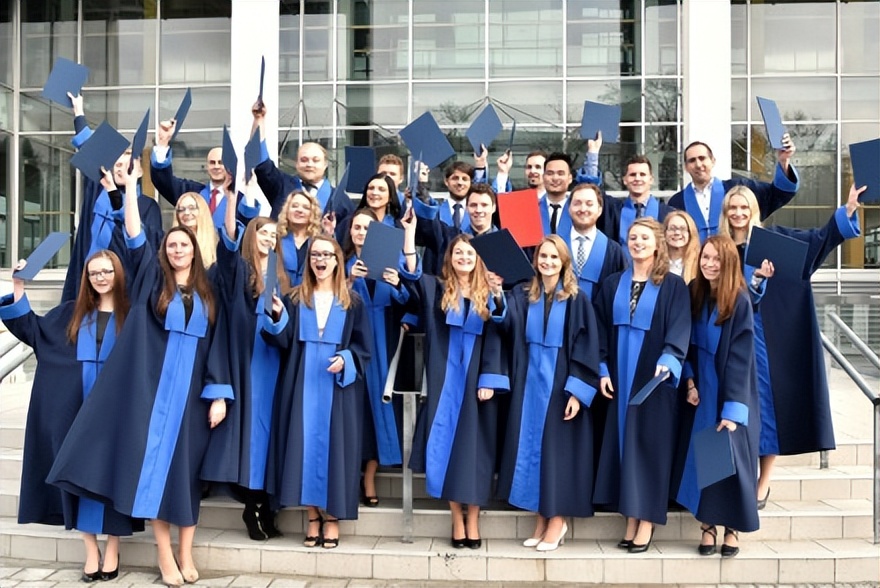 布尔诺理工大学——成立于1899年，现已发展成为一所捷克主要大学