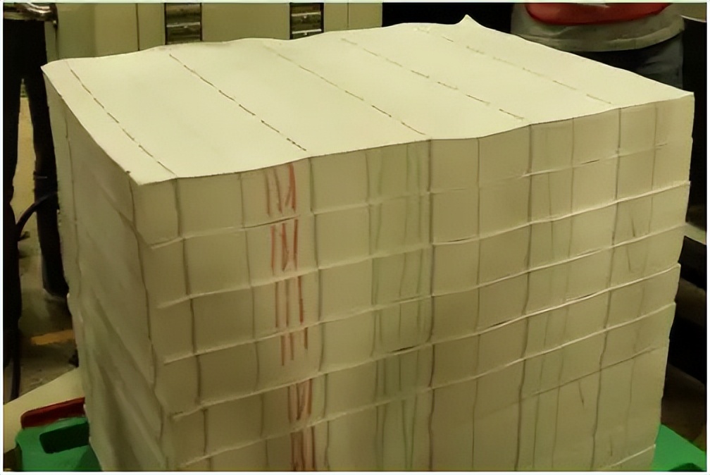 人民币印刷真伪鉴定,人民币印制中的防伪技术探秘