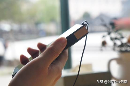 nw-a306索尼黑砖,索尼zx707和索尼黑砖二代对比