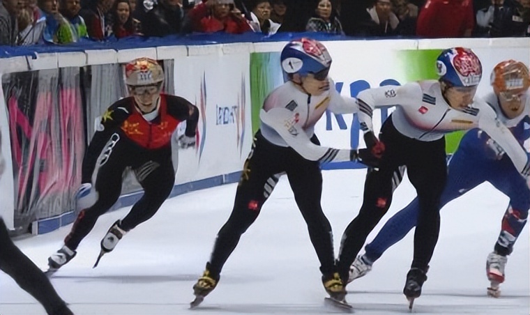 韩日世界杯足球之耻至暗时刻,韩日世界杯退赛