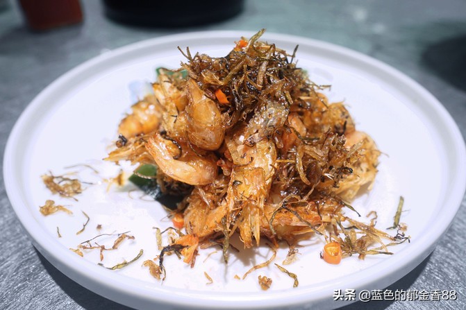 周末白相里的一张床、一群朋友、暴走于迪士尼乐园