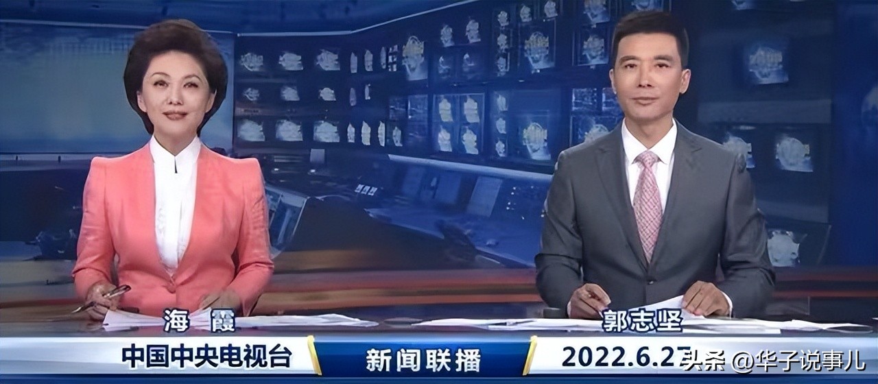 海霞会回归主持《新闻联播》吗,海霞全家近照海霞还在央视吗