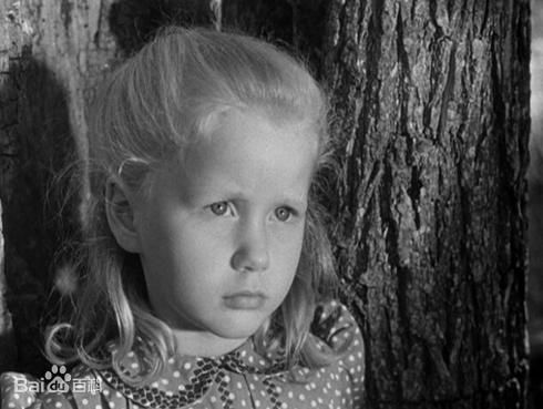 法国电影《禁止的游戏》，通过对二战的描述给予人们什么样的启发