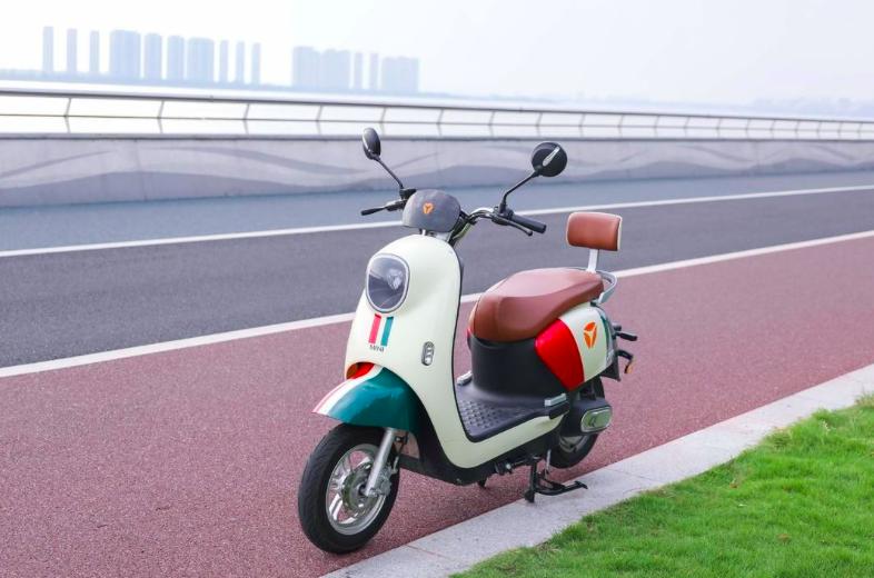 雅迪台铃爱玛哪个电动车质量好,爱玛雅迪台铃自行车电动车哪个好