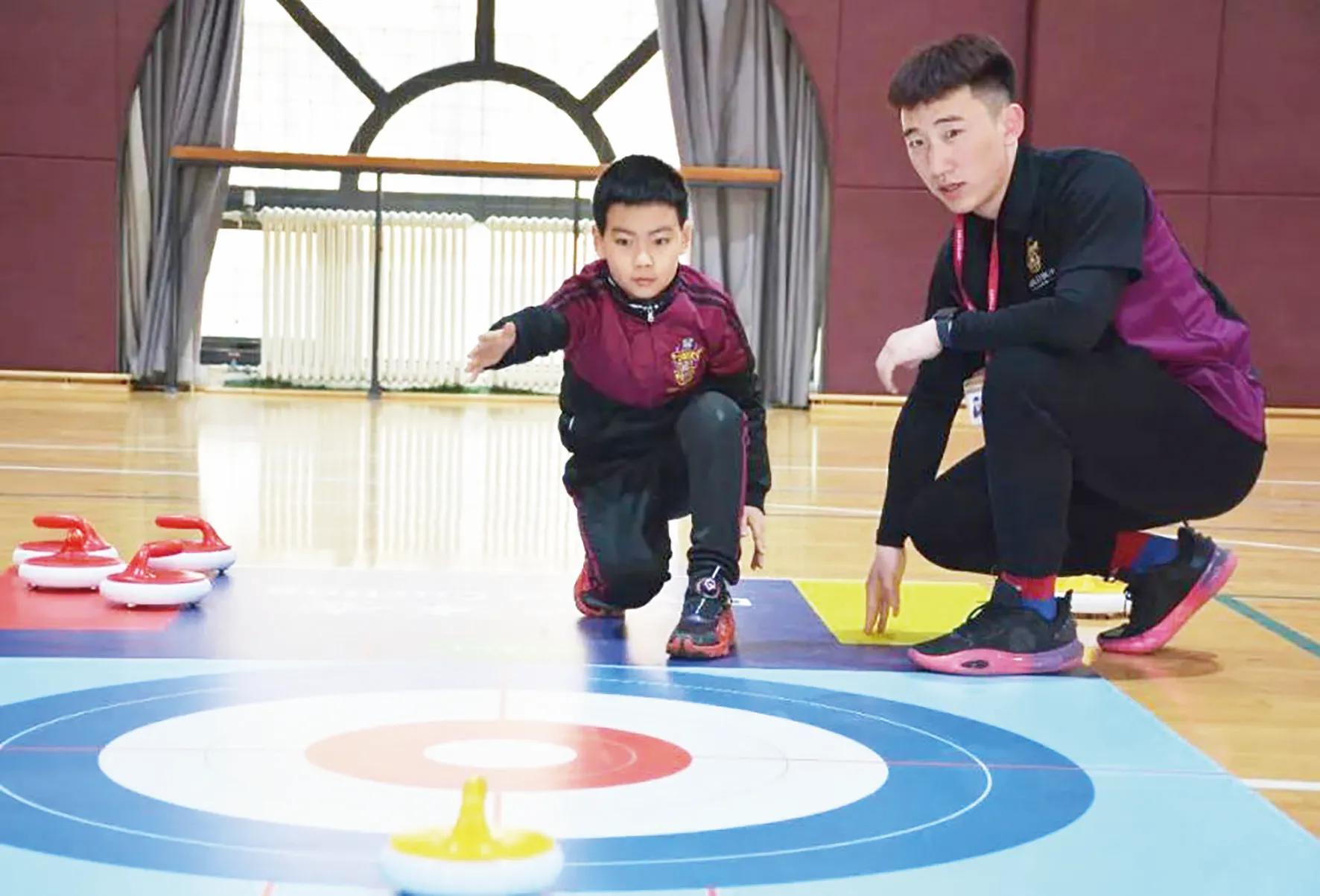 黑利伯瑞国际学校课程,黑利伯瑞国际学校辩论