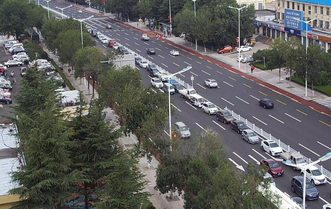 威海的潮汐车道,威海红绿灯路口可以左转吗