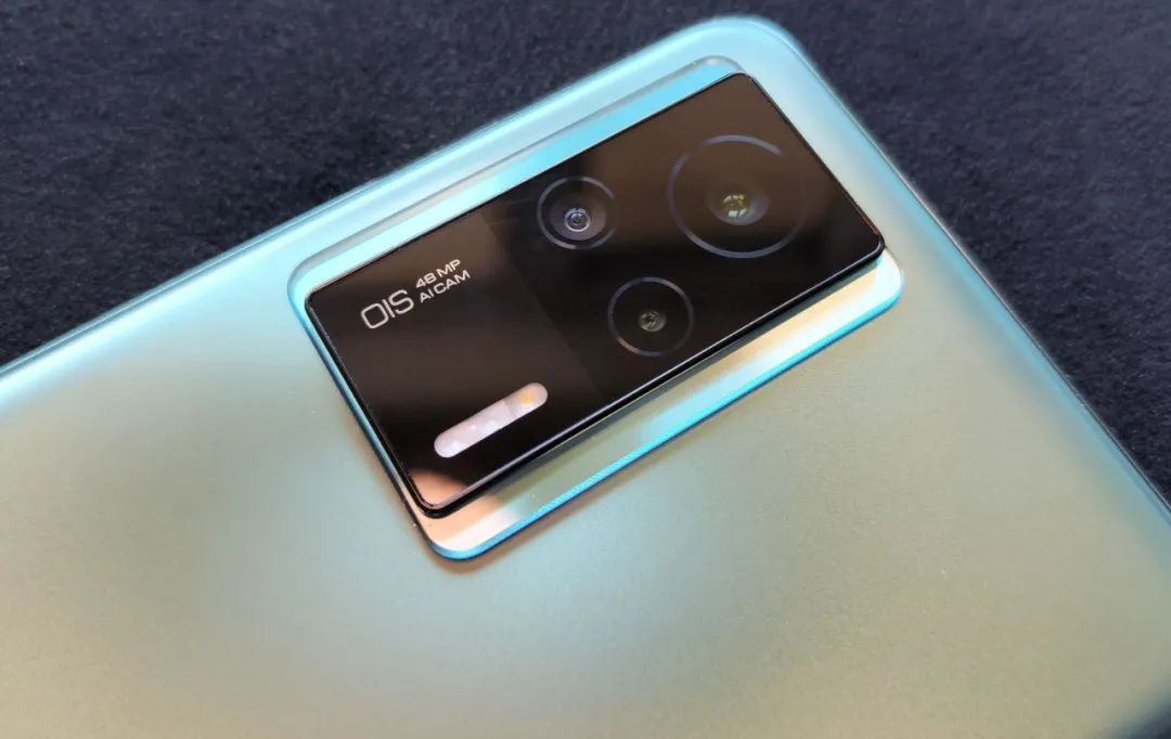 2000到3000性能最强手机推荐,2000以内性能最强的新手机