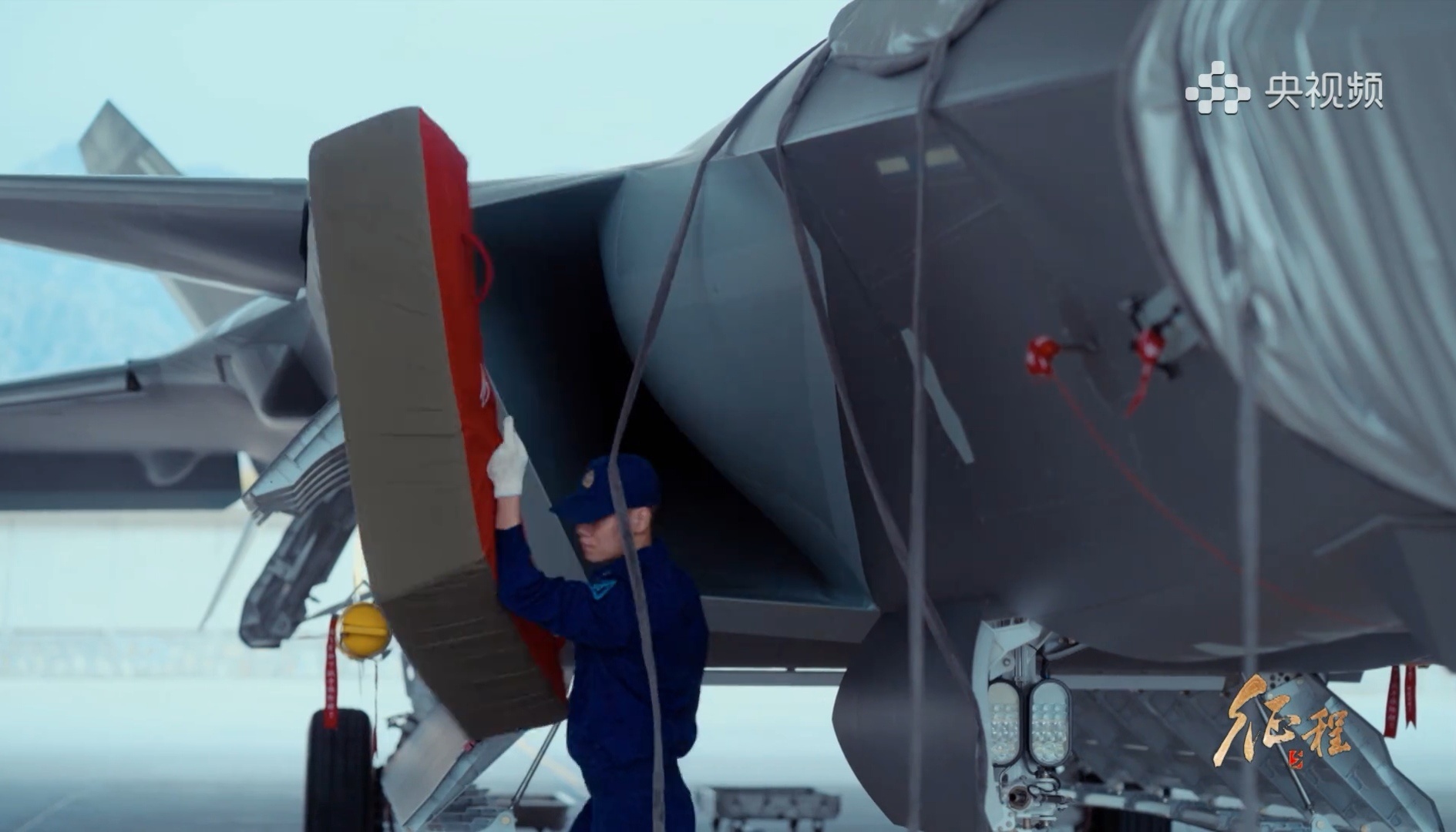 歼20国外能仿造不,歼20无鸭翼版本