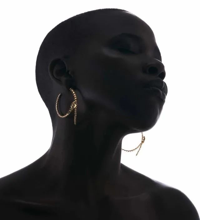 这才是大女主该有的气场,韩剧珠宝搭配