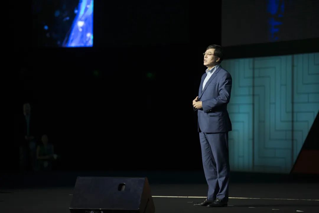 百万年薪招聘人才，华为之后，联想也要入局“造车”？