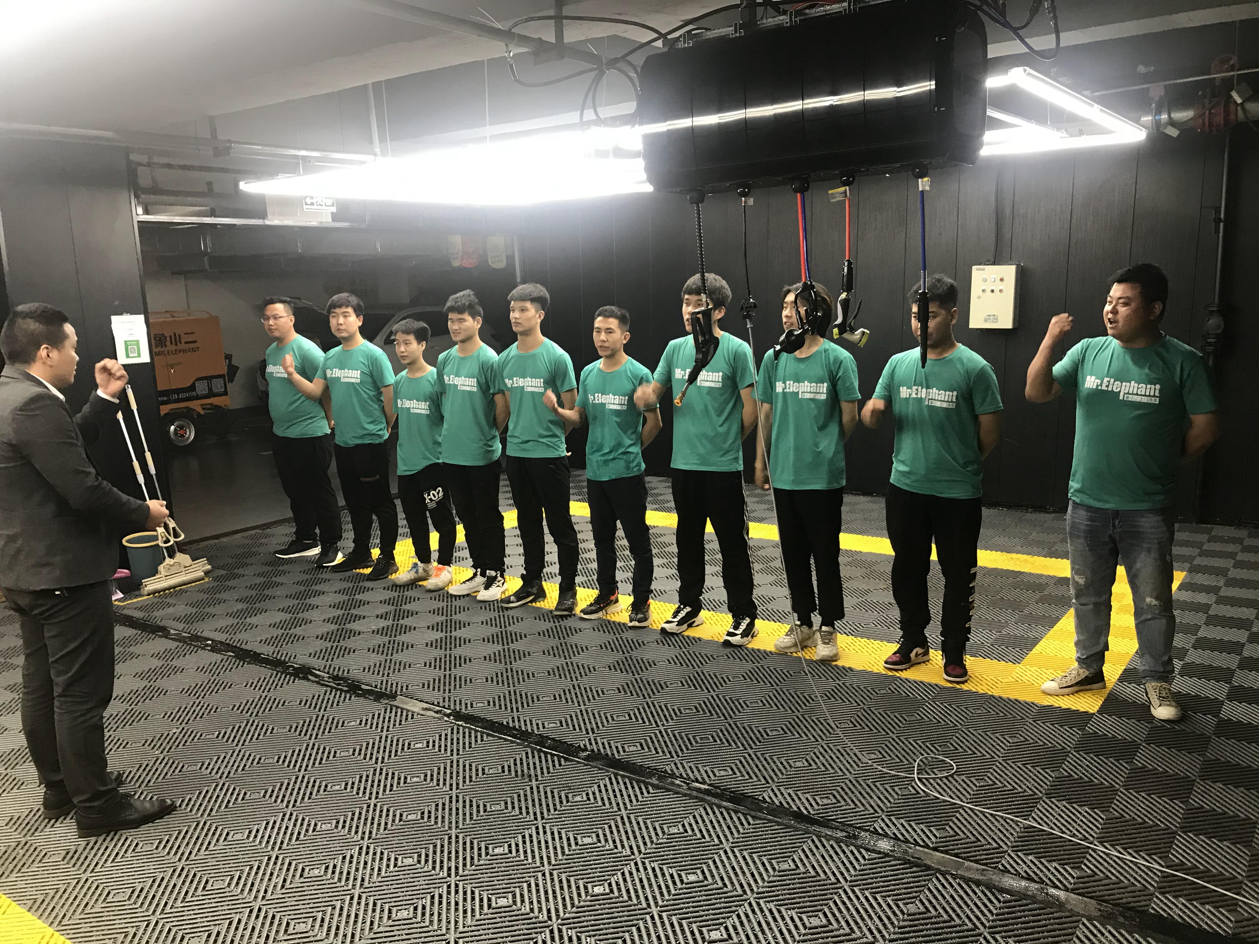 流动洗车上门洗车加盟,洗车匠上门洗车