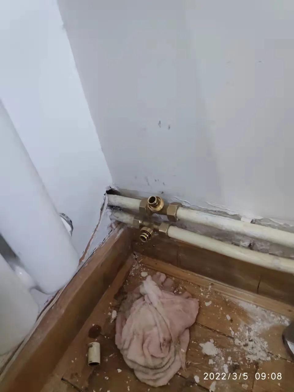 钢制暖气片和铸铁哪个好用,铸铁暖气片更换