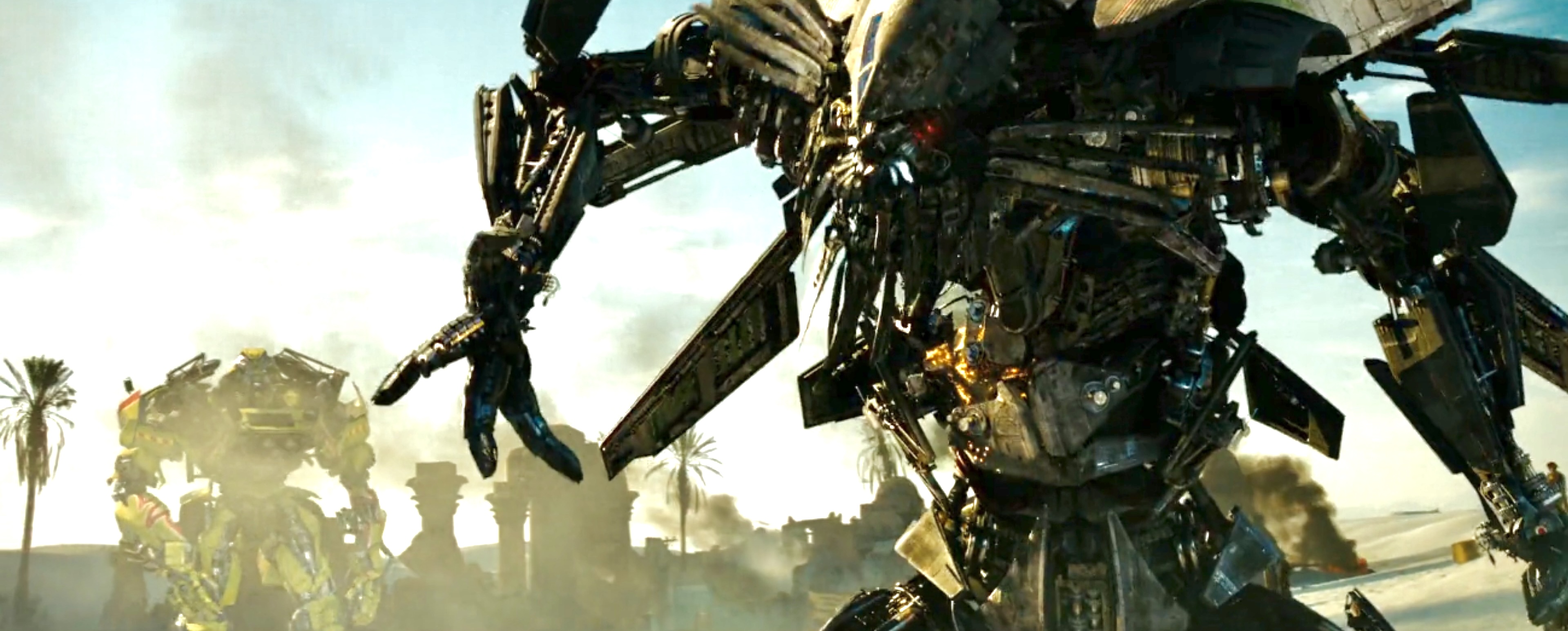 史上最强的十大变形金刚,盘点每一个变形金刚最强的形态