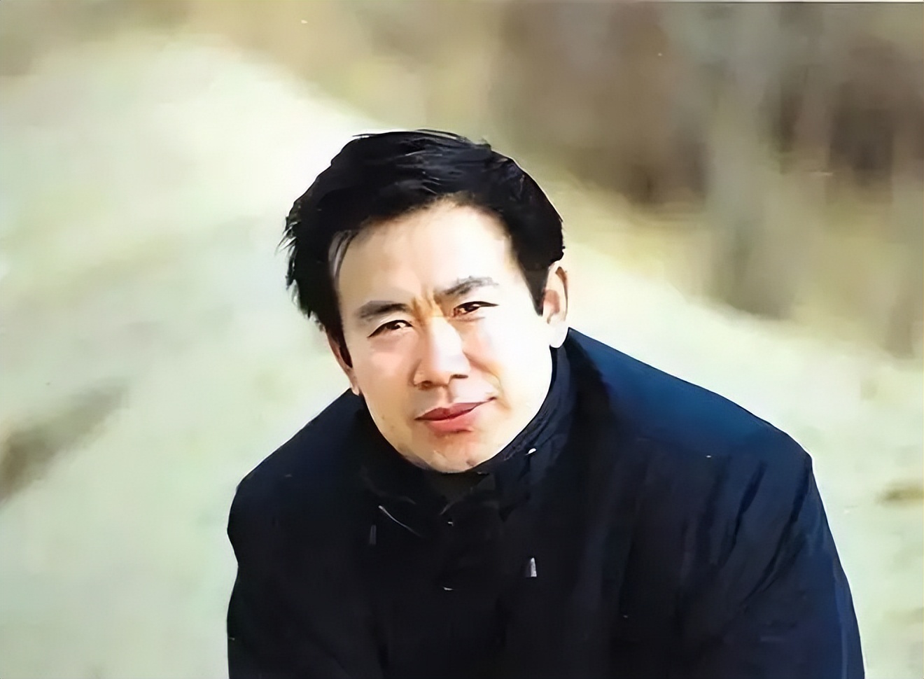 河湾：中年的河湾出走，精神的胜利突围