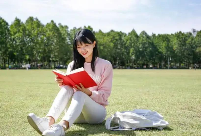 文科和理科都有哪些好就业的专业,文科专业和理科专业哪个专业好