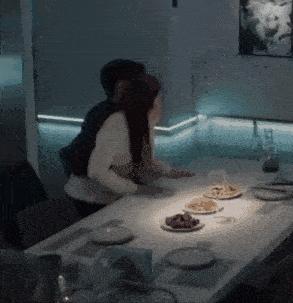 杨幂赵丽颖吻戏,赵丽颖拍吻戏什么表现