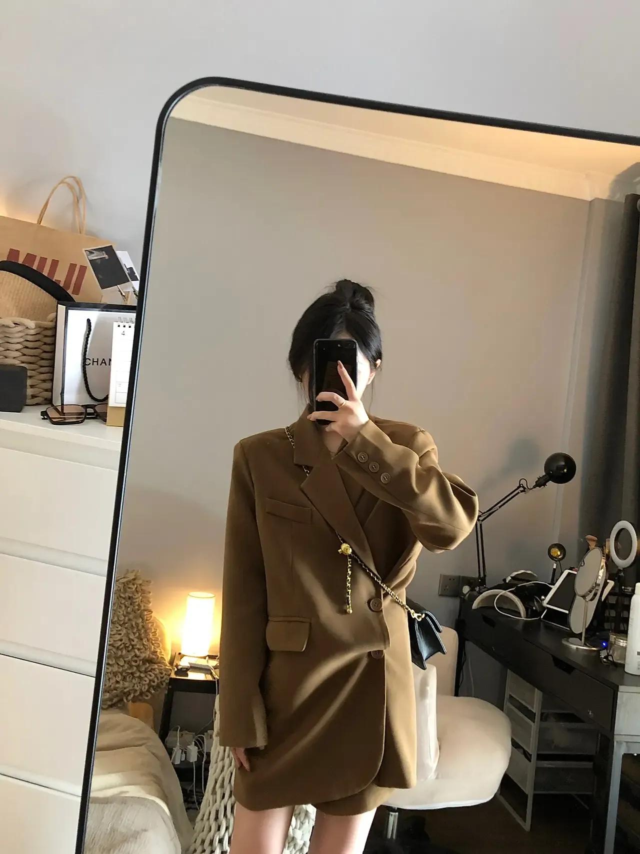 女生回复微信嗯嗯什么意思,微信女生回复嗯嗯代表什么意思