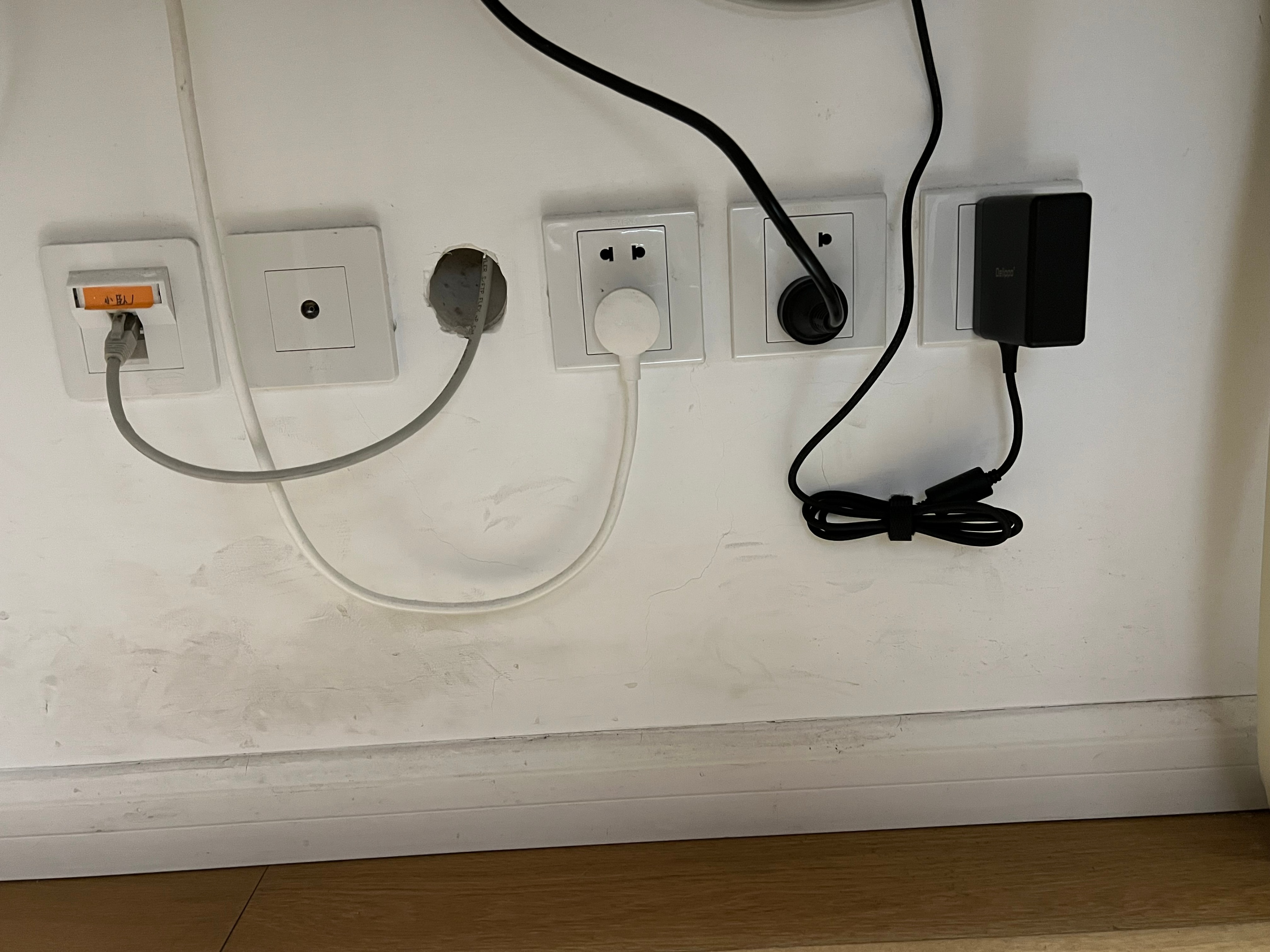 小桌面死宅桌面改造,卧室桌面改造平价