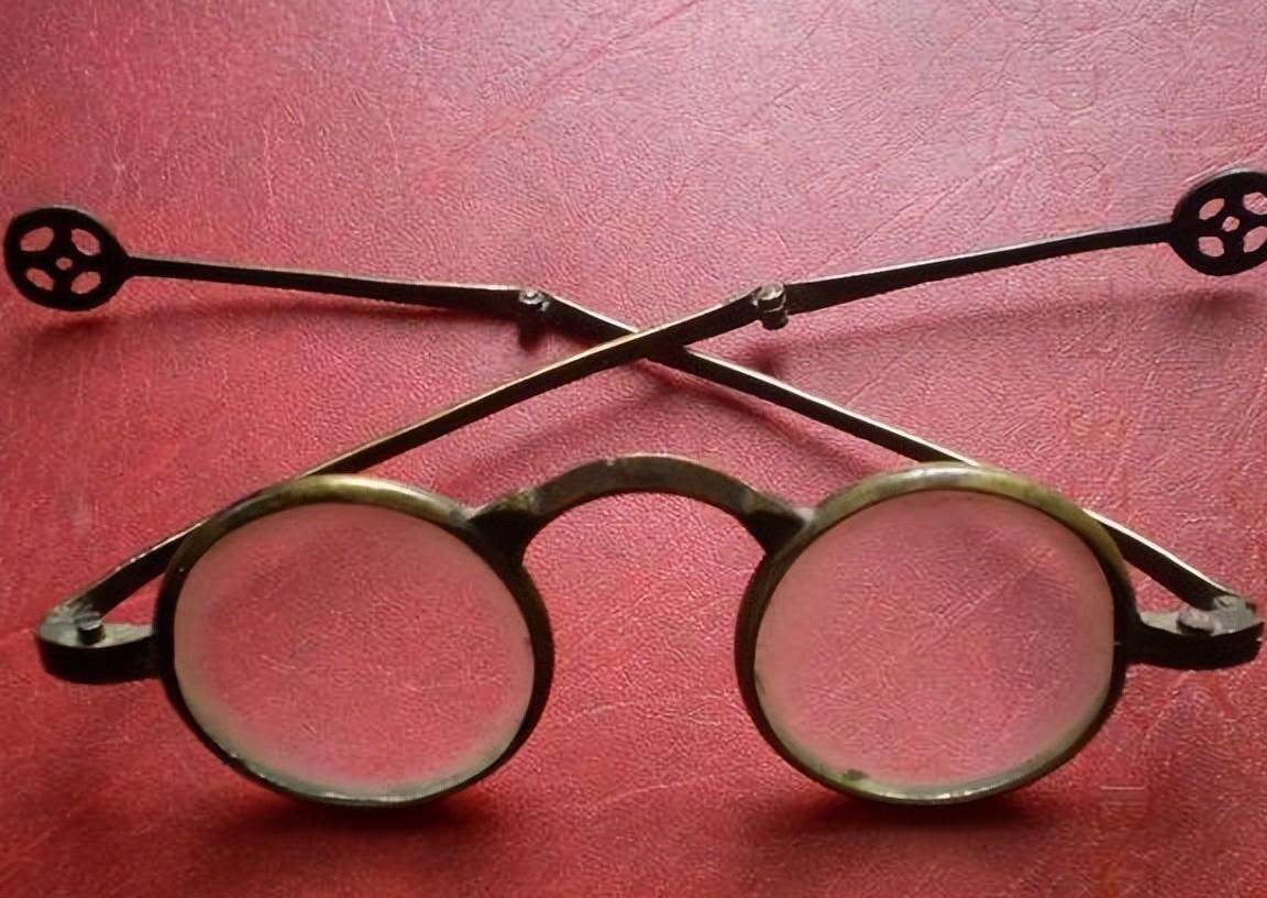 古代人会不会近视？他们近视了怎么办？