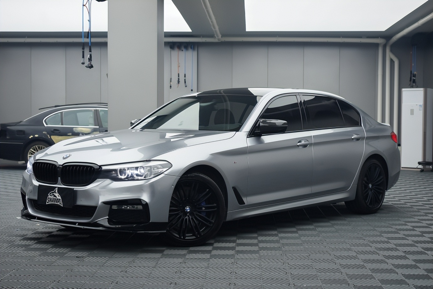 宝马贴什么改色膜回头率高,宝马730改色膜十大排名颜色