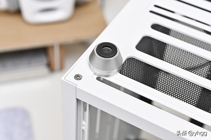 拆解华擎b760m,华擎b760m配合显卡