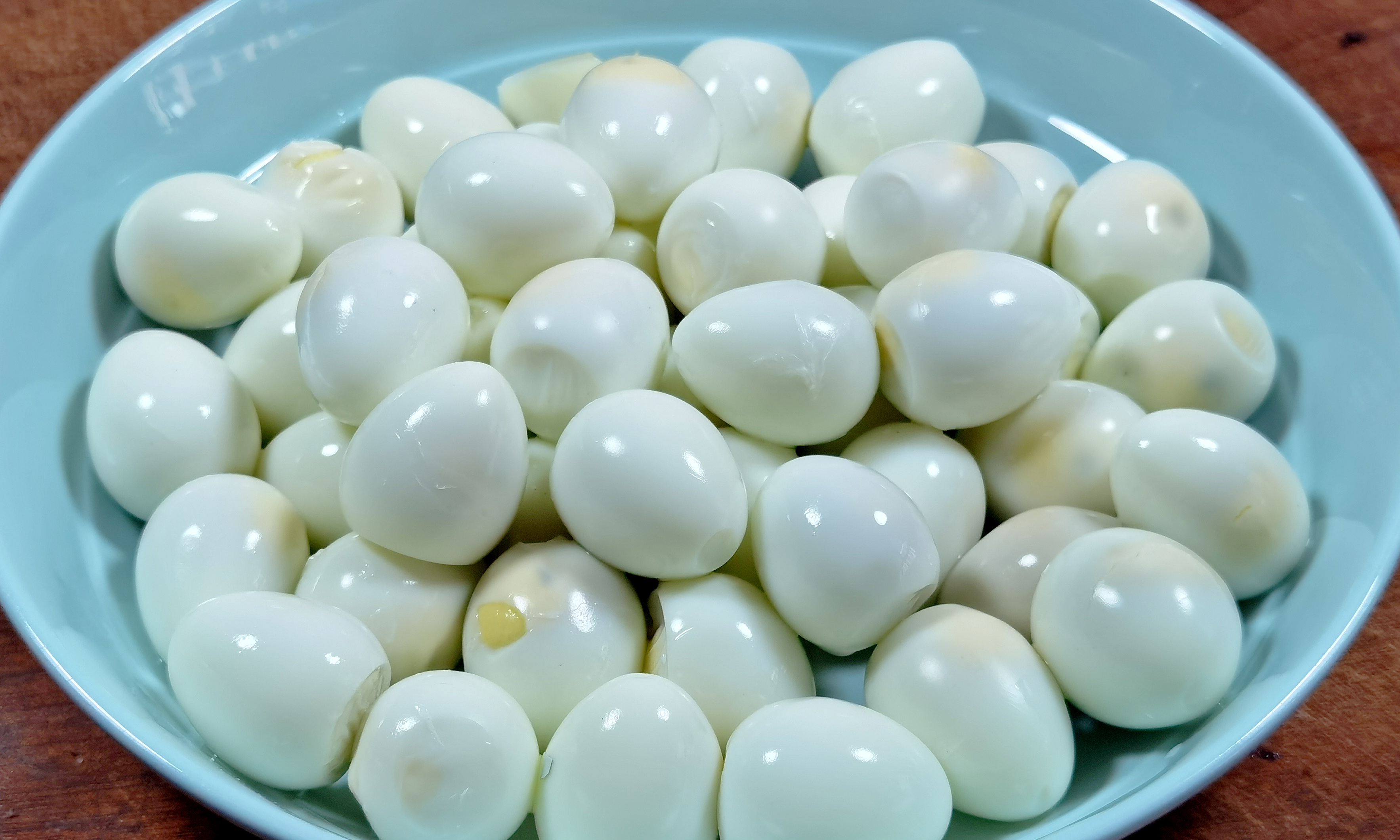 秋天，遇见鹌鹑蛋别手软，营养滋补，高钙高蛋白，老人孩子要多吃