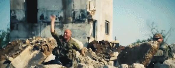 俄罗斯硬核电影现代战争片,俄罗斯十部顶级经典战争片