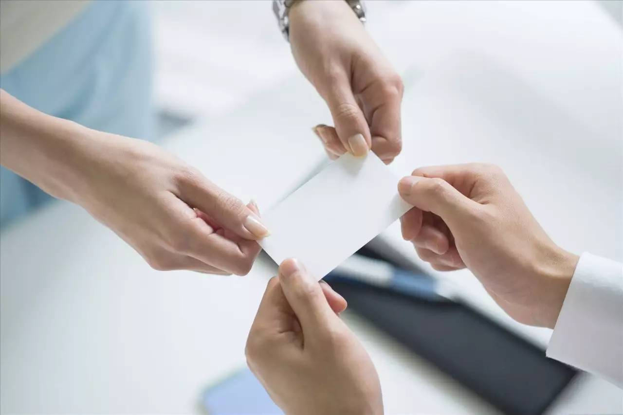 为艺术献身，被丈夫、父亲抛弃，汤加丽的人生有多悲惨？