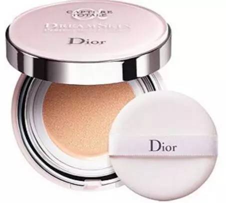 bb霜推荐干皮提亮遮瑕,BB霜推荐遮瑕精华