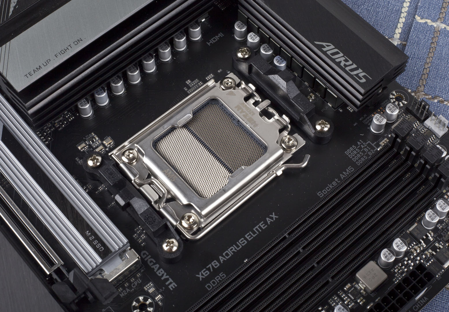 技嘉小雕x670aorus,技嘉锐龙7000系列主板的黑科技