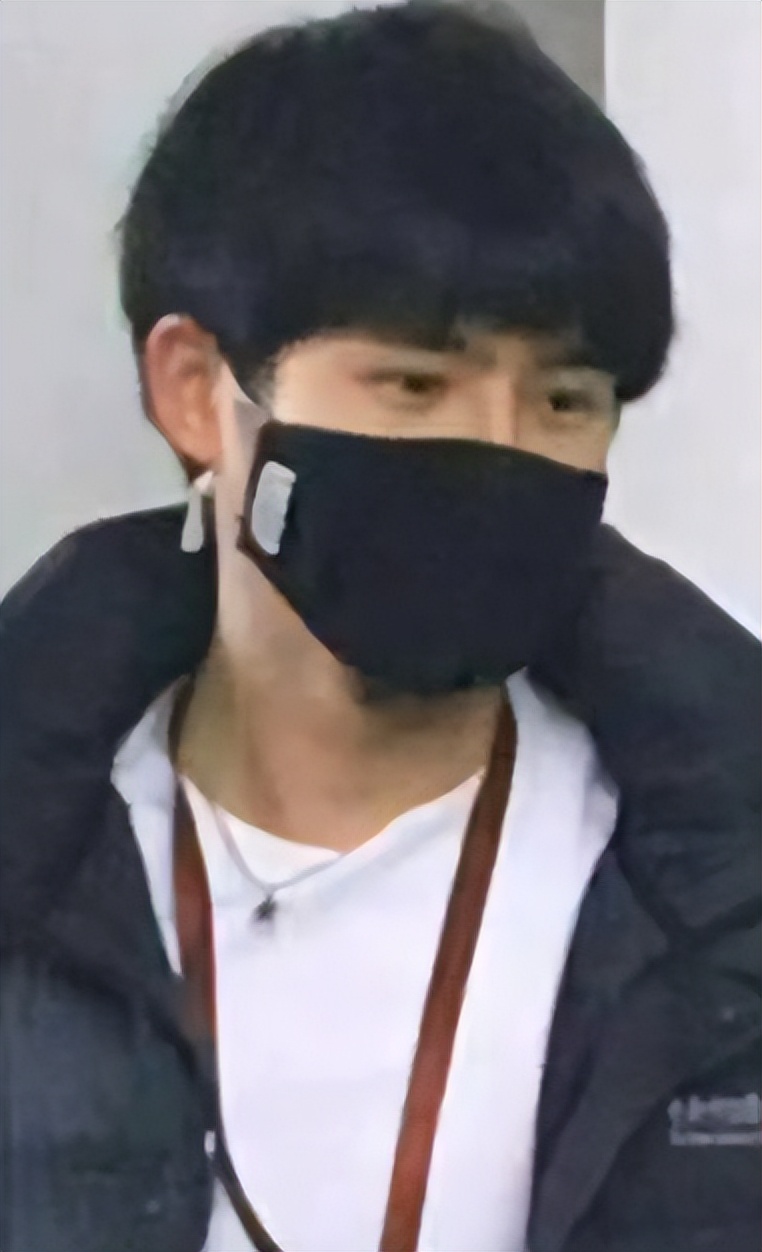 刘昊然周冬雨张一山,刘昊然周冬雨山楂树之恋