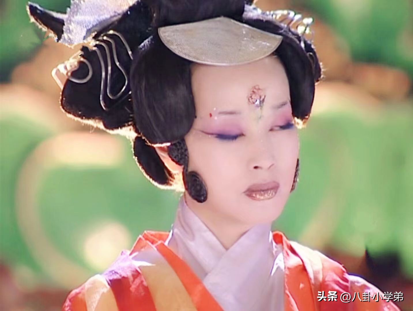 整形脸和真正的美人区别,整形变美的对比图片