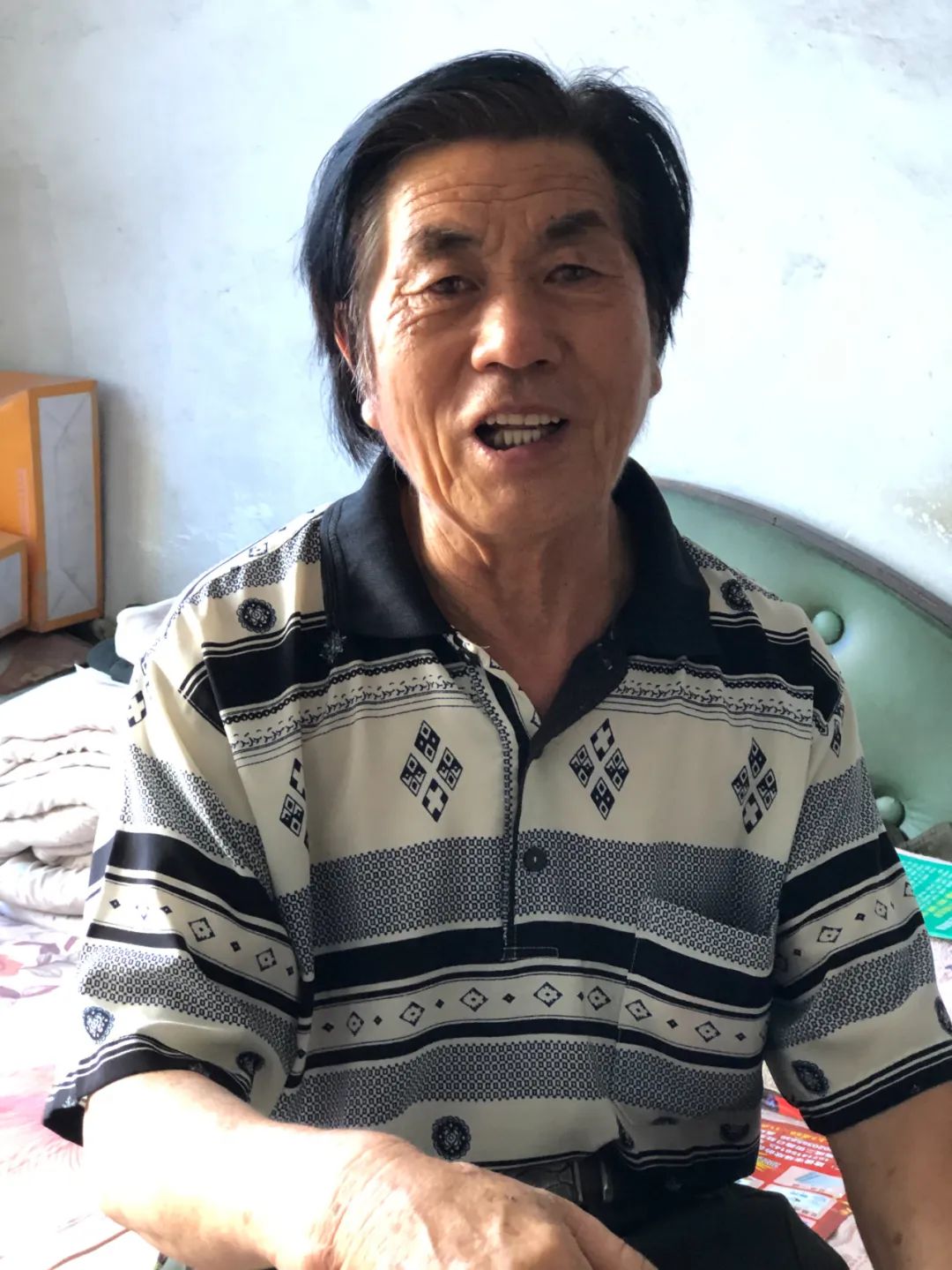 困在非洲监狱里的东北男人:父亲车祸母亲病重;妻子要求离婚;担心自己死在异国