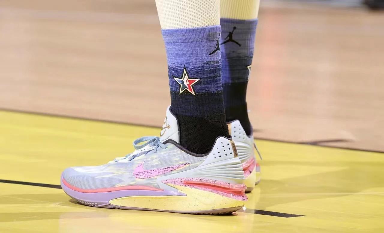 nike和adidas代言,2024nba全明星阿迪