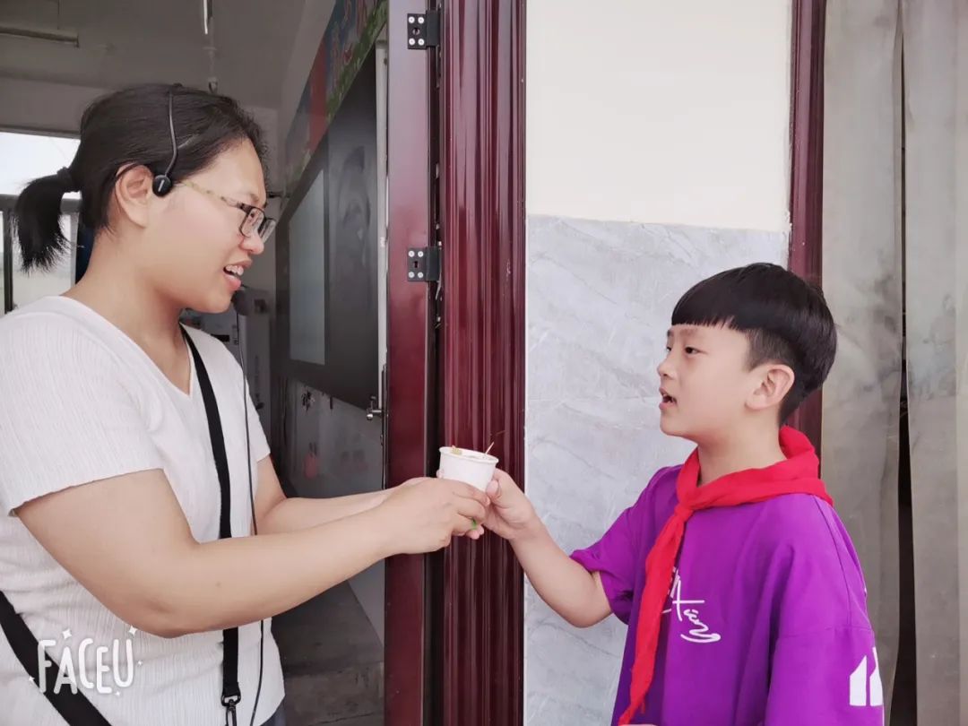 “土”露汗水“豆”耘童年——东风小学劳动教育实践活动之土豆丰收季