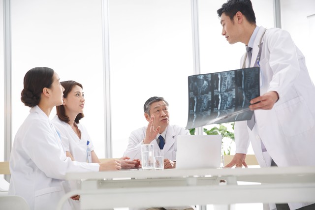 提倡医护人员兼职陪诊,鼓励医生兼职开诊所最新消息