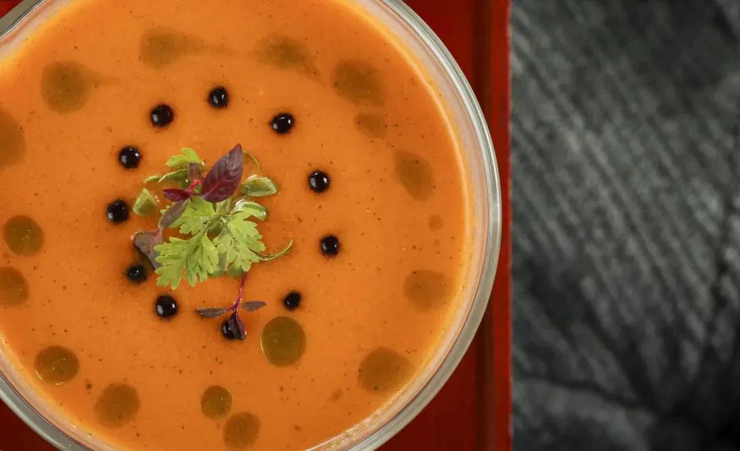 夏日特定|快来深圳东海朗廷试试这份独特的英式格调