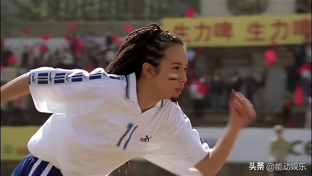 周星驰宣布拍摄少林女足,周星驰新片少林女足招募女演员