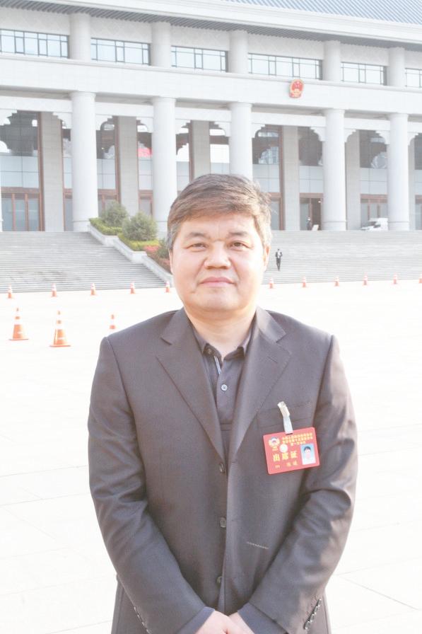 陕西2024年两会通过了哪些议案,西安市两会讨论的重点