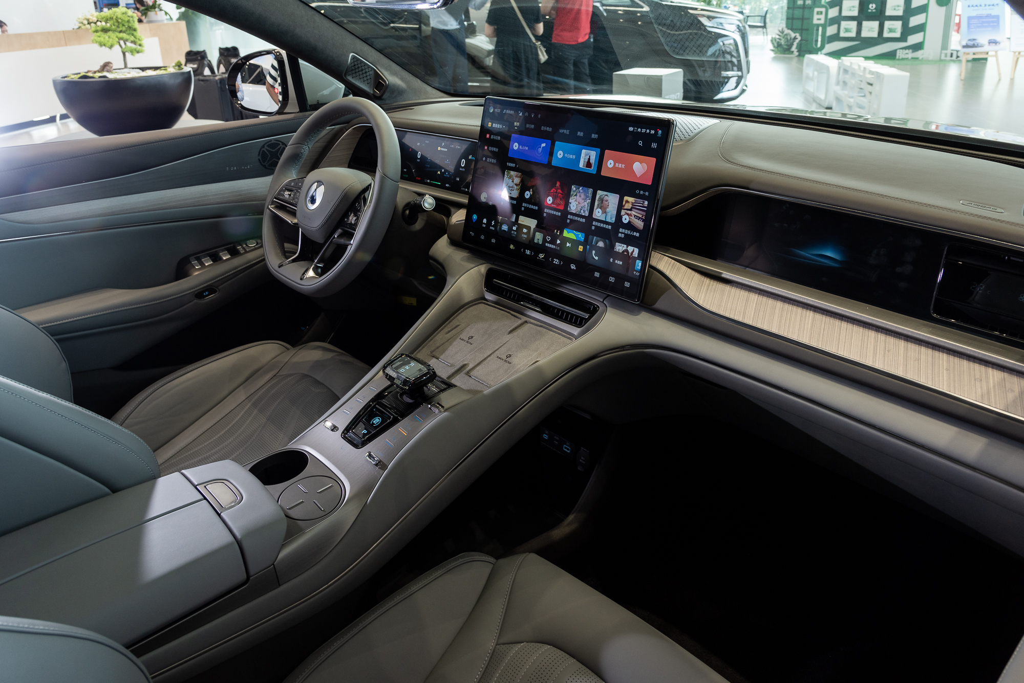 腾势n7智驾第一梯队,腾势n7高阶智驾挑战北京