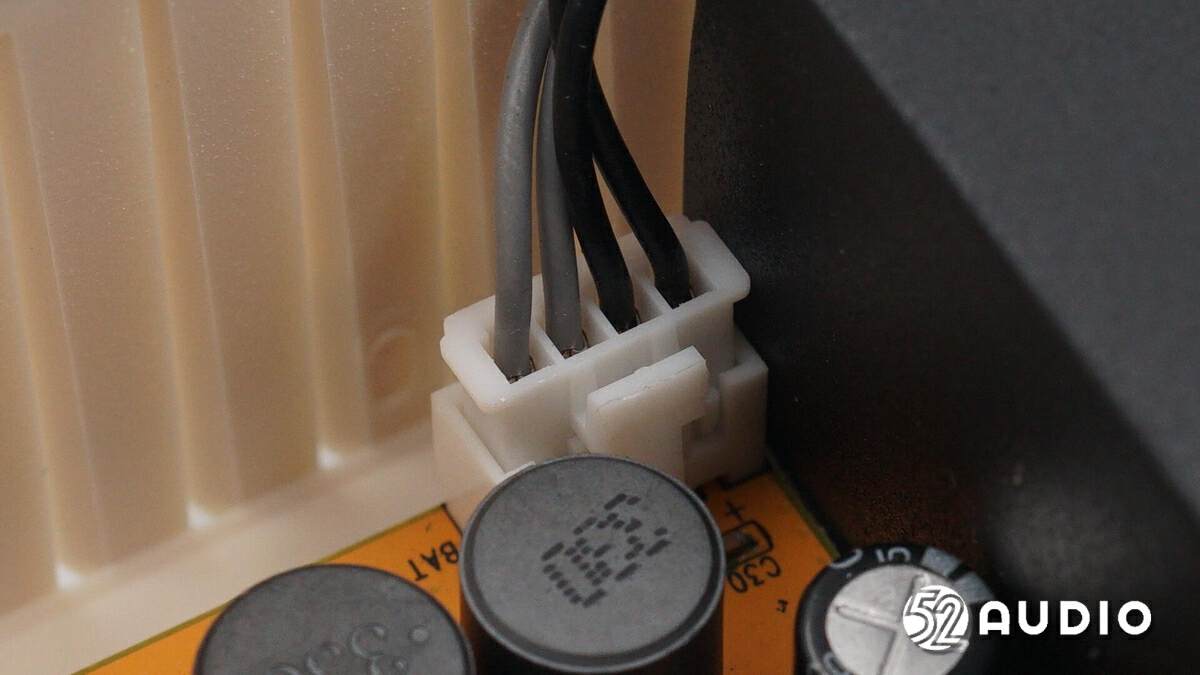 惠威cq6-bt扬声器接线图,惠威cq6吸顶音响后面如何连线